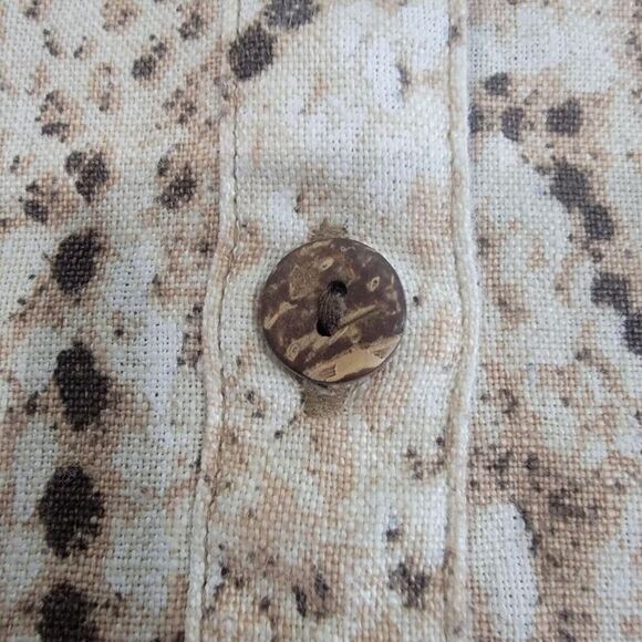 JM Collection Heavyweight Linen Top Womens 18 Button Blouse Animal Print - Picture 11 of 16